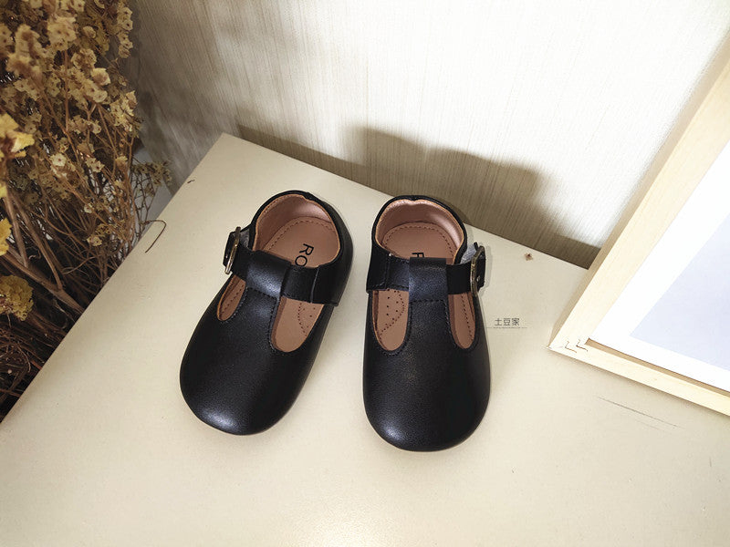 AIRA SHOES