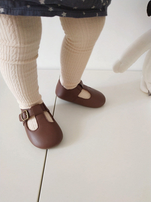 AIRA SHOES