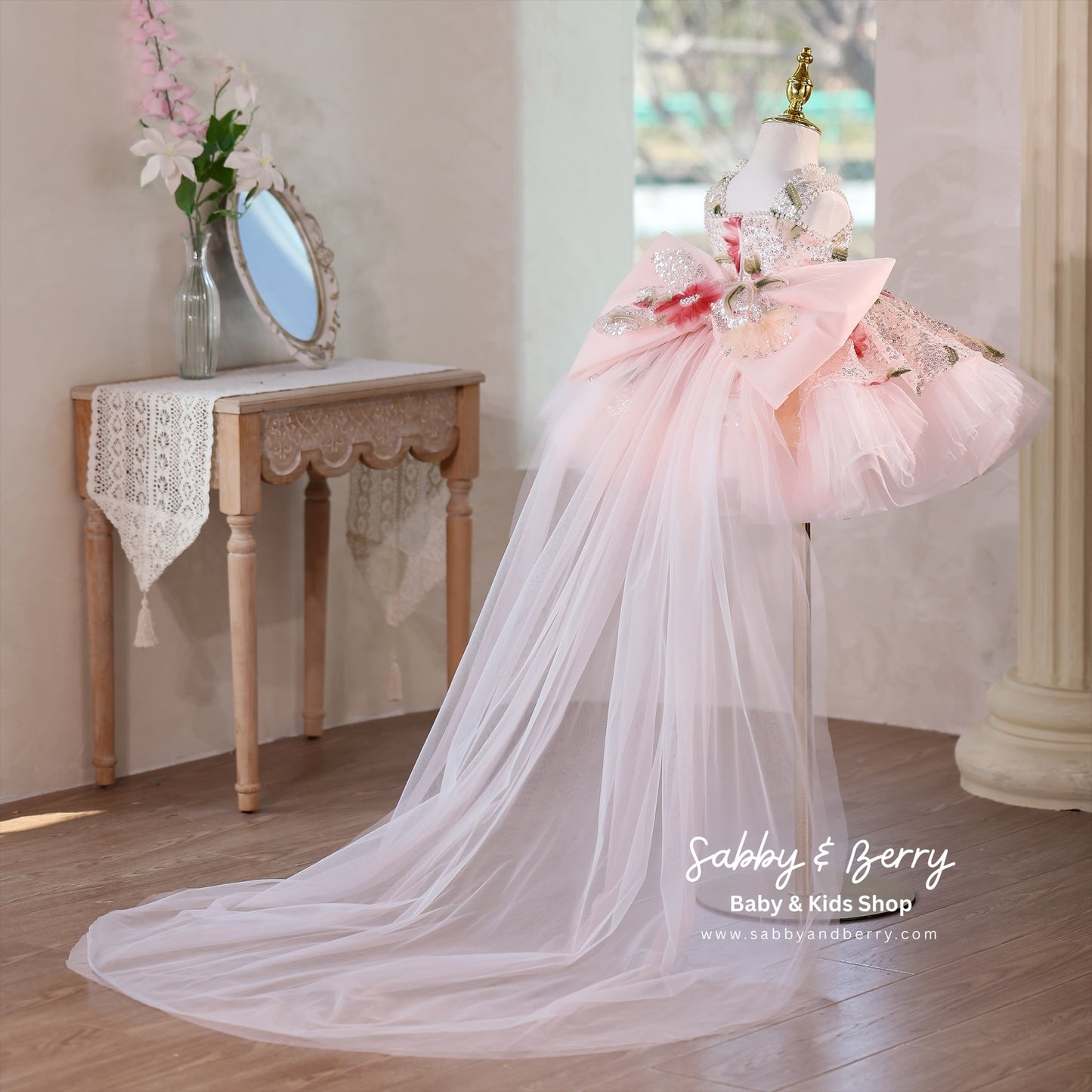AIZELLE DRESS