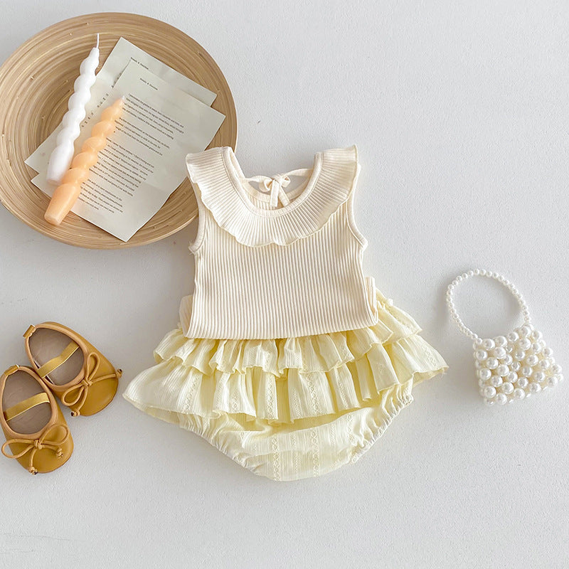 Casual Girl Double Layer Bud-waisted Shorts