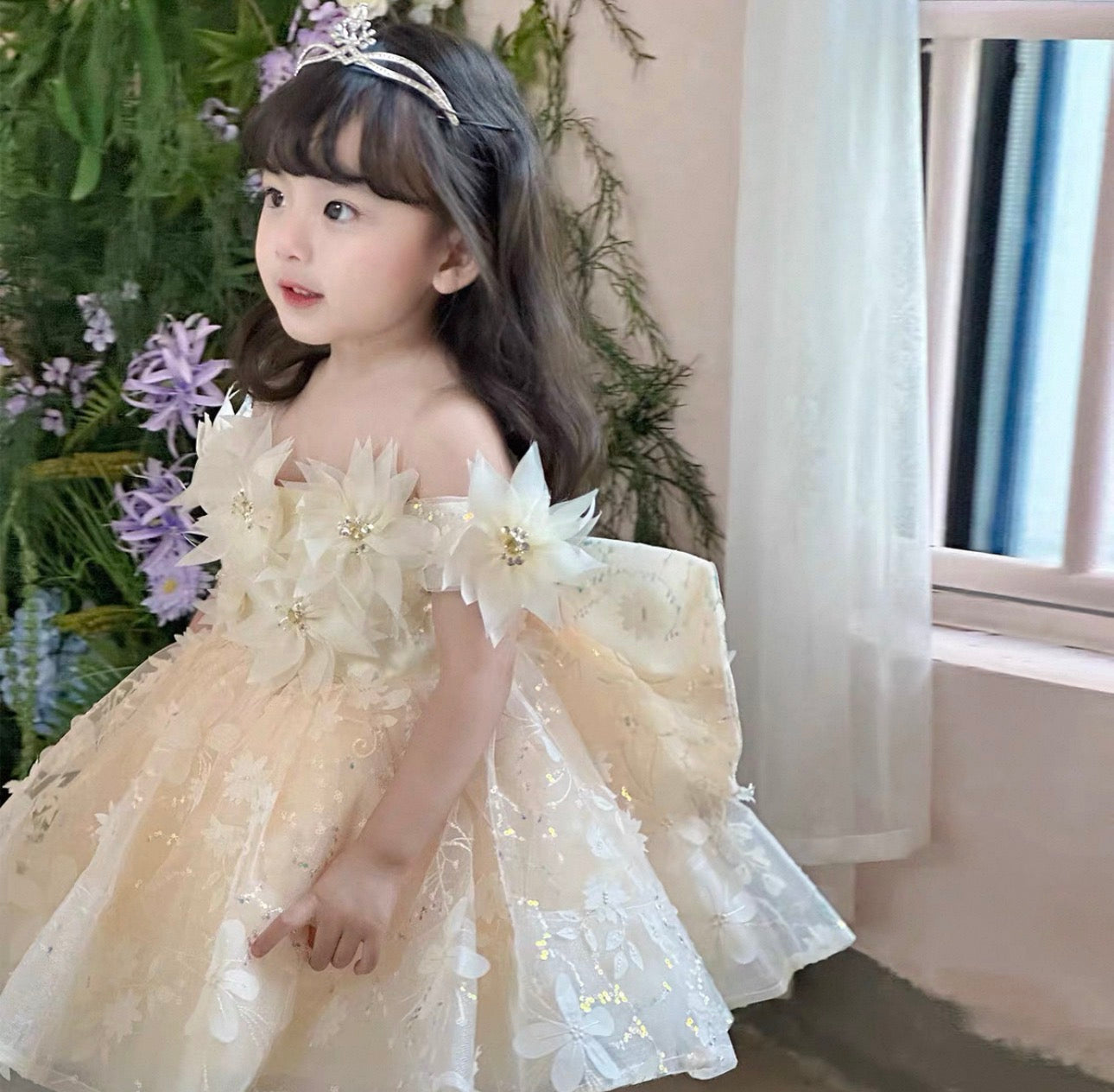 BRIELLA DRESS (With Veil)