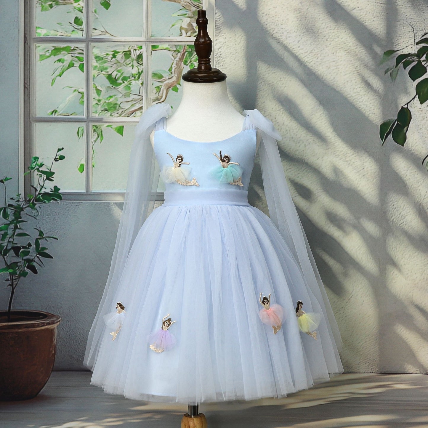 BALLERINA TULLE DRESS