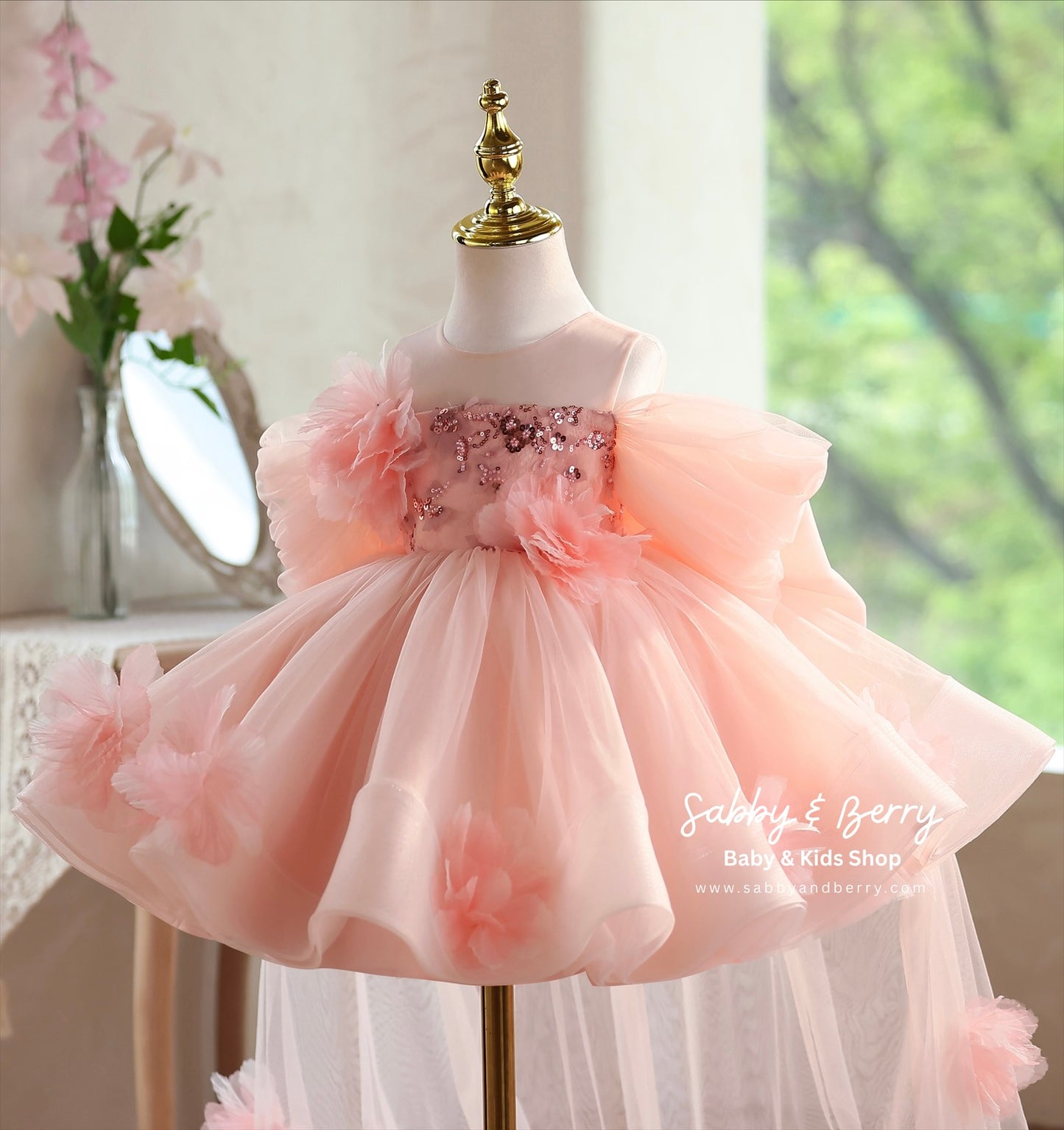 TRICIA DRESS