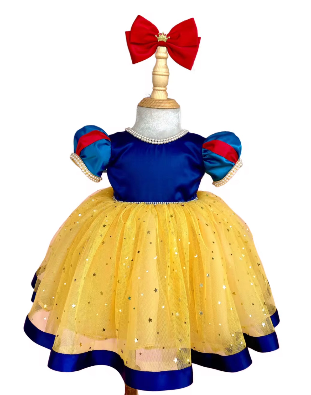 SNOW WHITE DRESS
