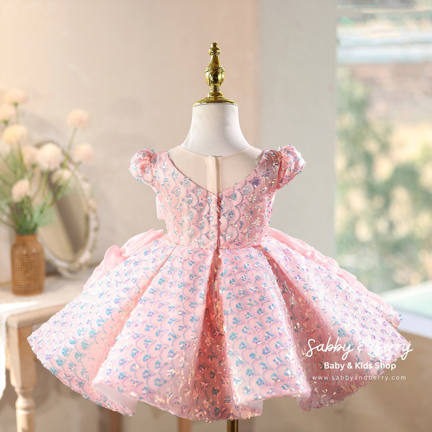FREESIA DRESS