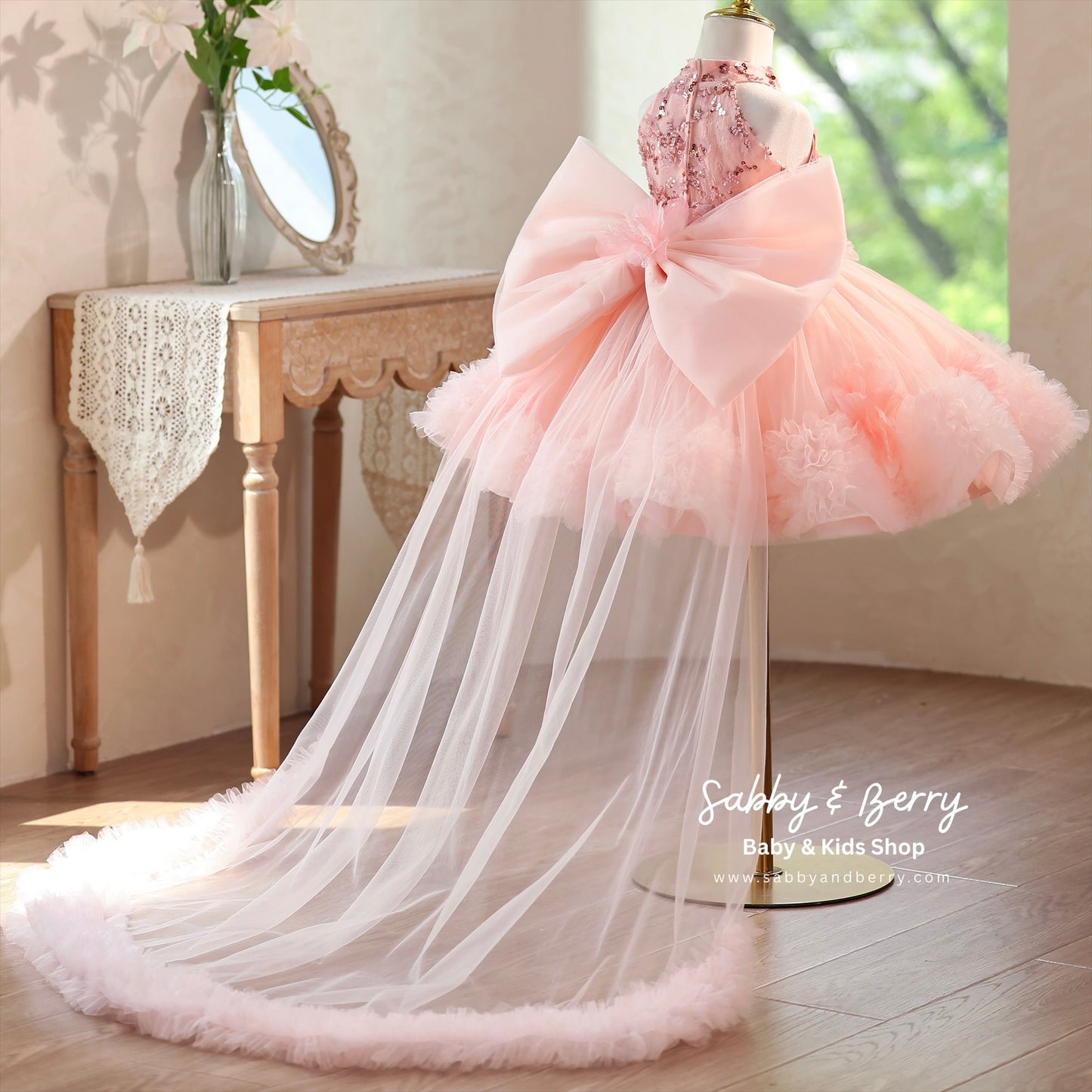 AURELIA DRESS