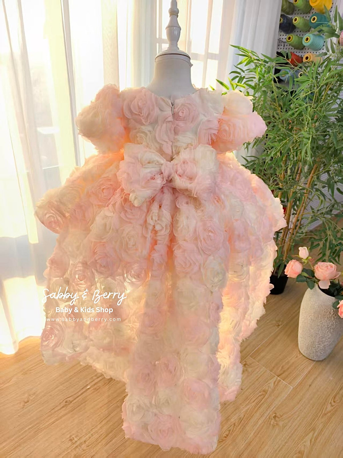 ROSETTE HIGH-LOW DRESS