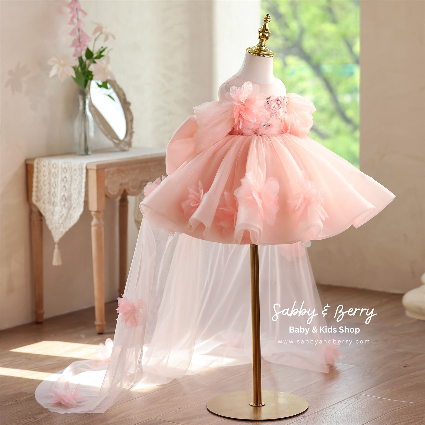 TRICIA DRESS