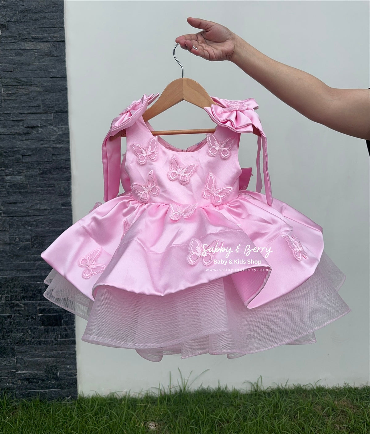 SARINA DRESS