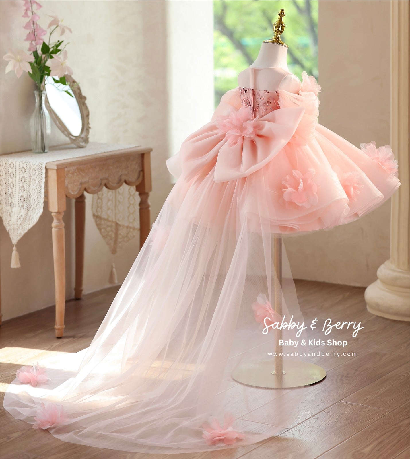 TRICIA DRESS