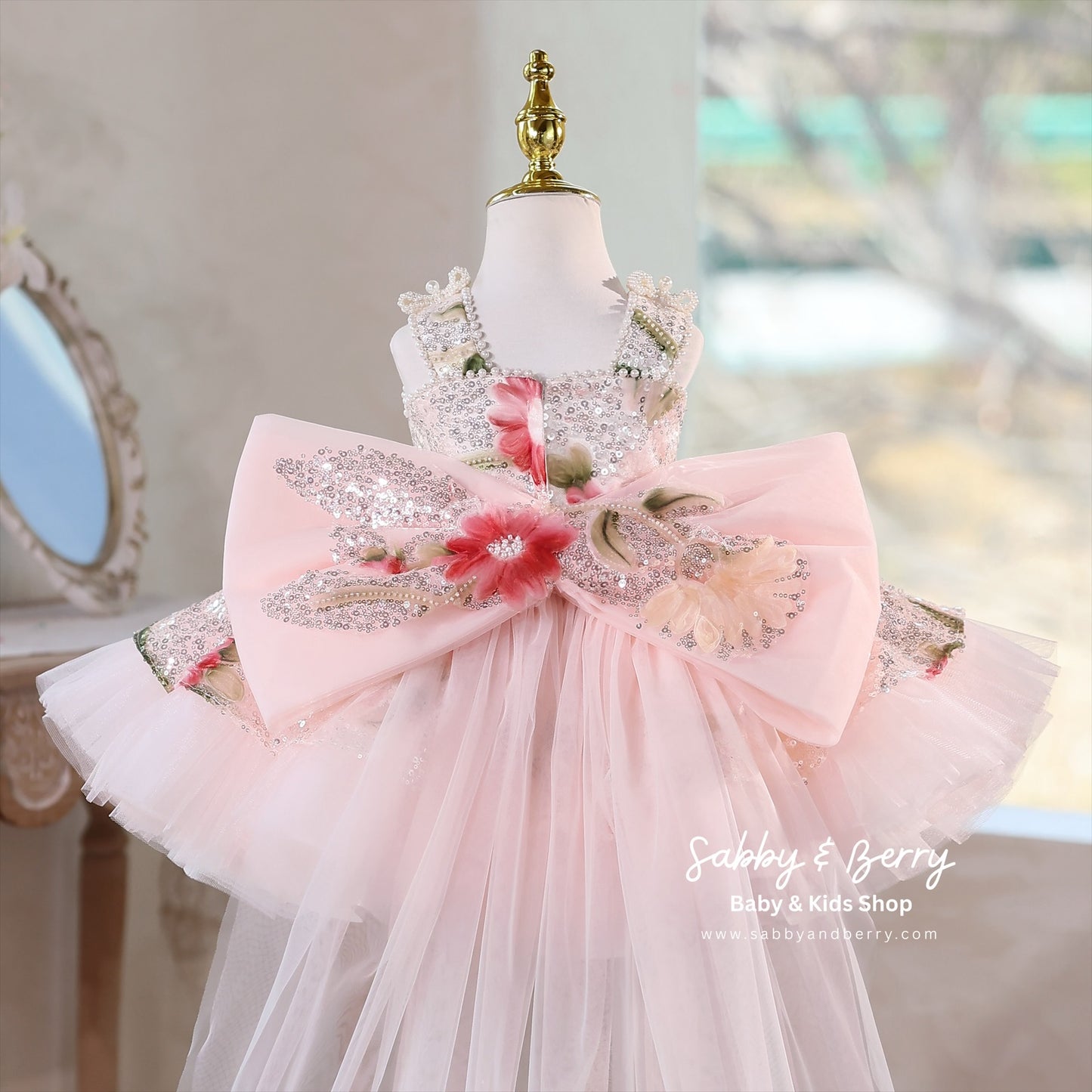 AIZELLE DRESS