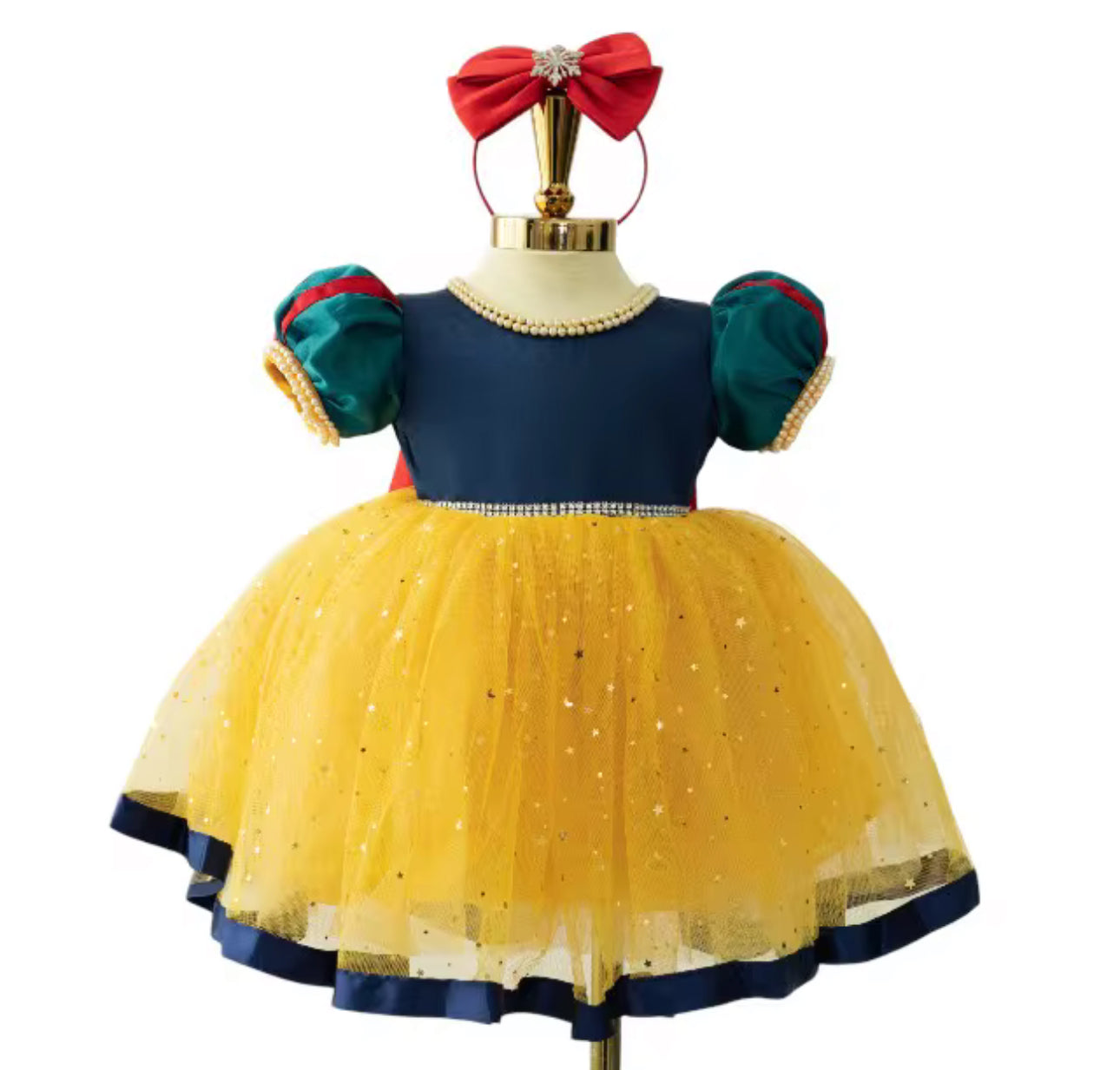 SNOW WHITE DRESS