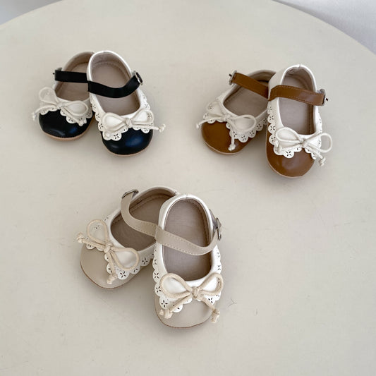 BLYNE SHOES
