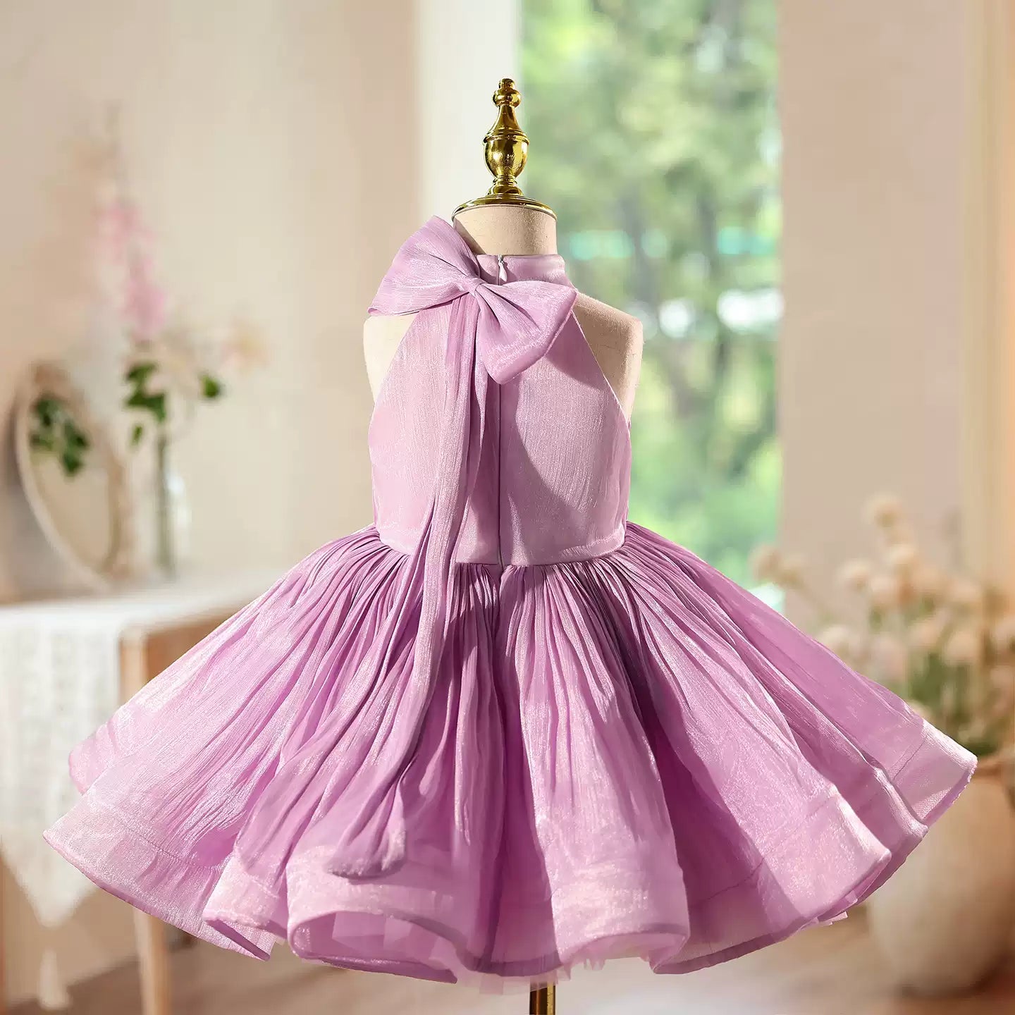 High-end princess evening dresses, girls' birthday dresses, emcee dresses, girls' piano performance costumes
